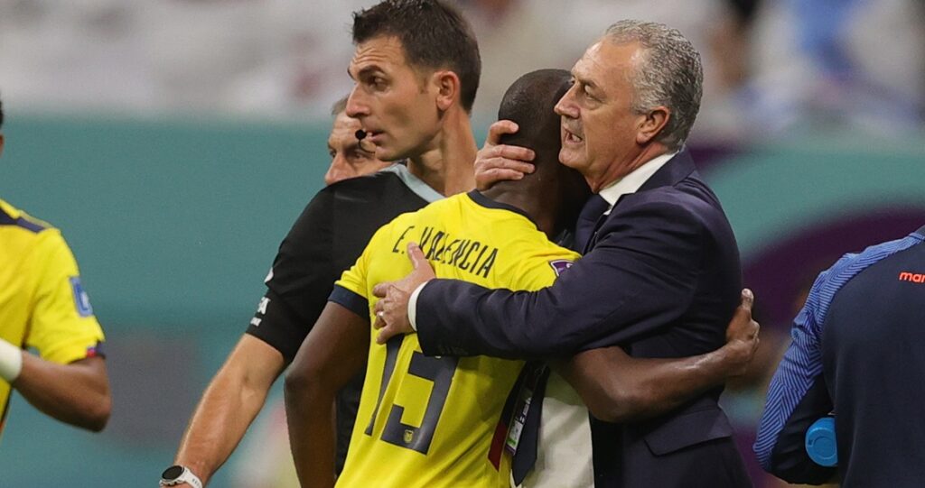 Κατάρ – Εκουαδόρ 0-2: Πικρή πρεμιέρα στο Παγκόσμιο Κύπελλο για τους οικοδεσπότες – Ο Βαλένσια τους χάλασε το πάρτι