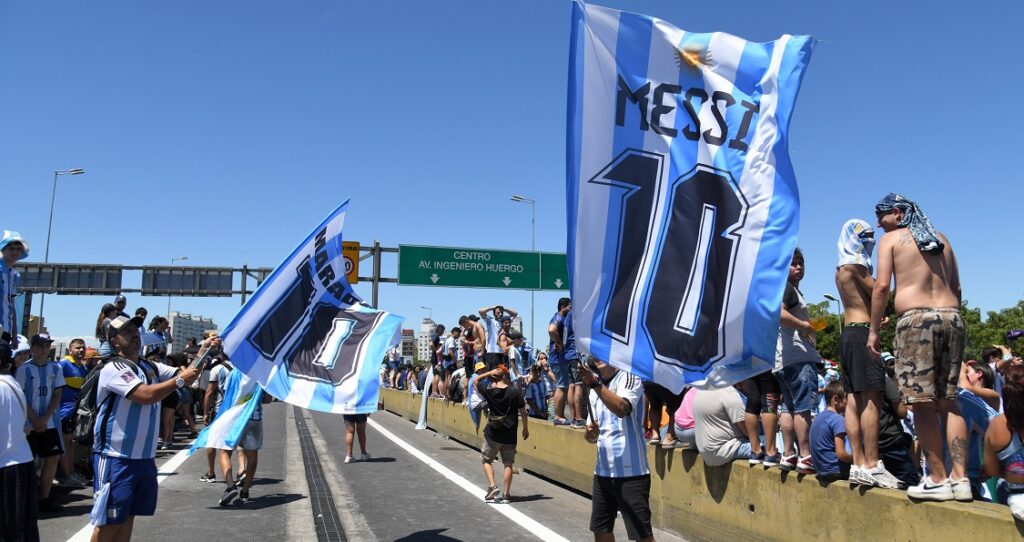 Η Αργεντινή στους δρόμους για τον Λιονέλ Μέσι και την παρέα του!