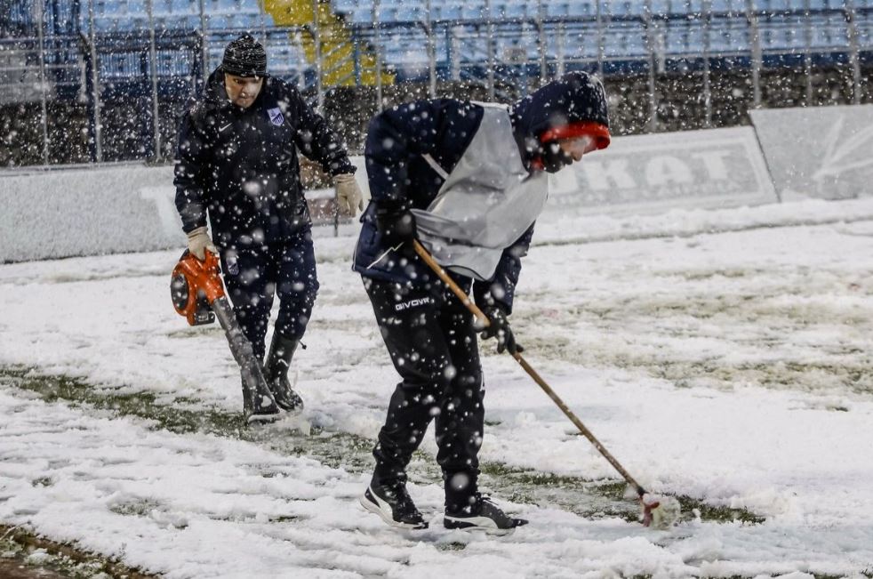 Κύπελλο Ελλάδας: Κίνδυνος αναβολής στο Λαμία-ΠΑΟΚ – Στρωμένο με χιόνι το γήπεδο