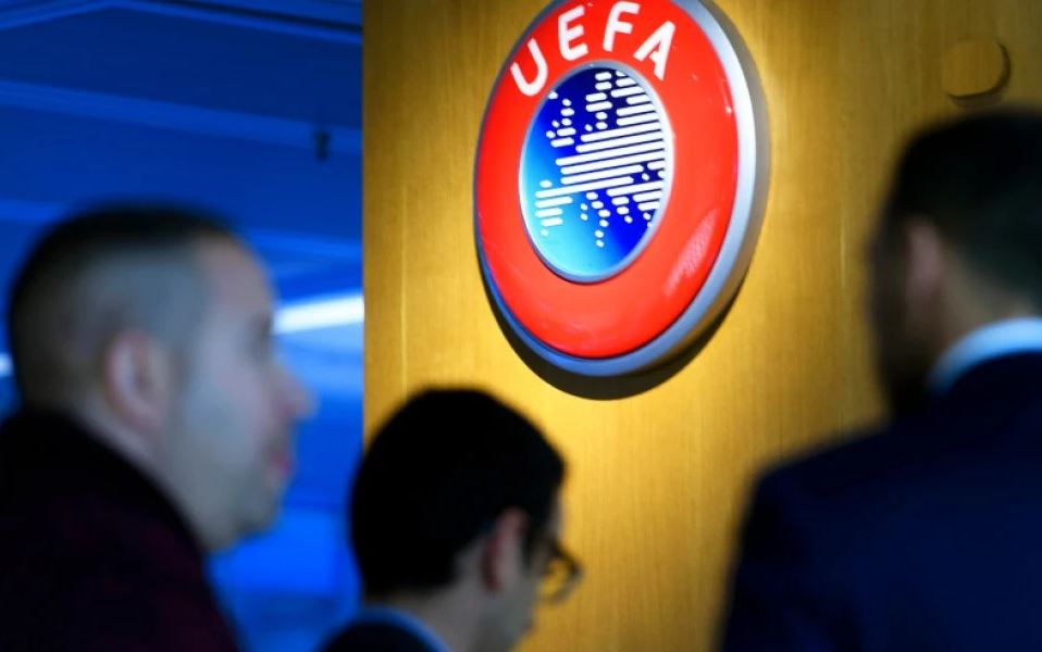 UEFA: Ο Τσέφεριν έβαλε στο…τραπέζι το salary cap αλλά οι παίκτες είναι αντίθετοι