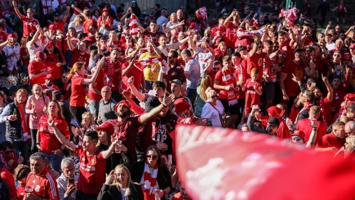 Λίβερπουλ: Κινδυνεύει με «καμπάνα»