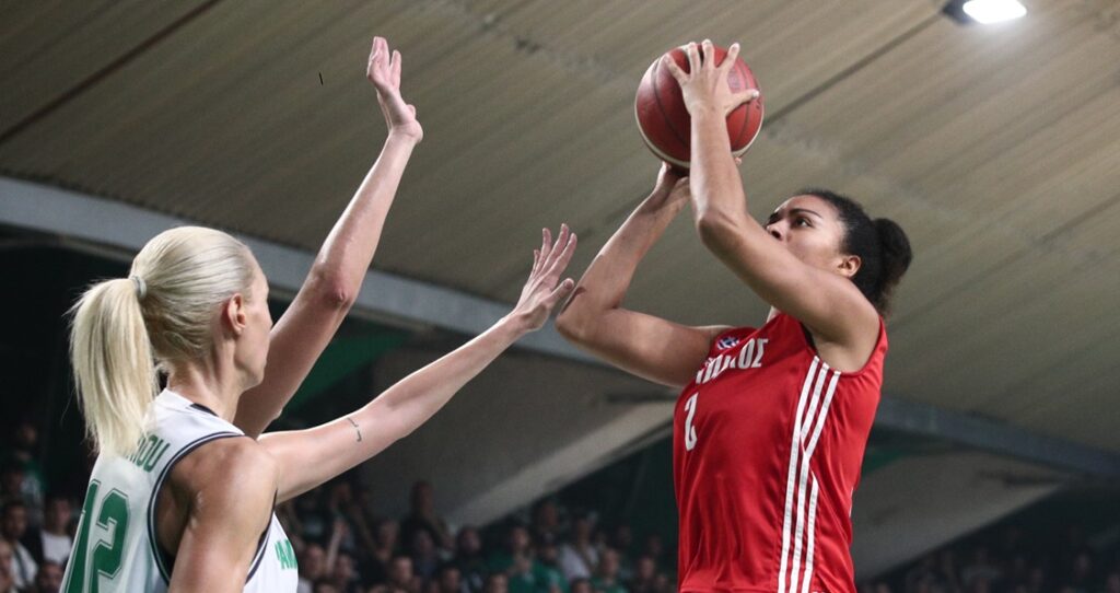 Ολυμπιακός: Κατέθεσε ένσταση για φάουλ της Τζόουνς στη Μόρισον