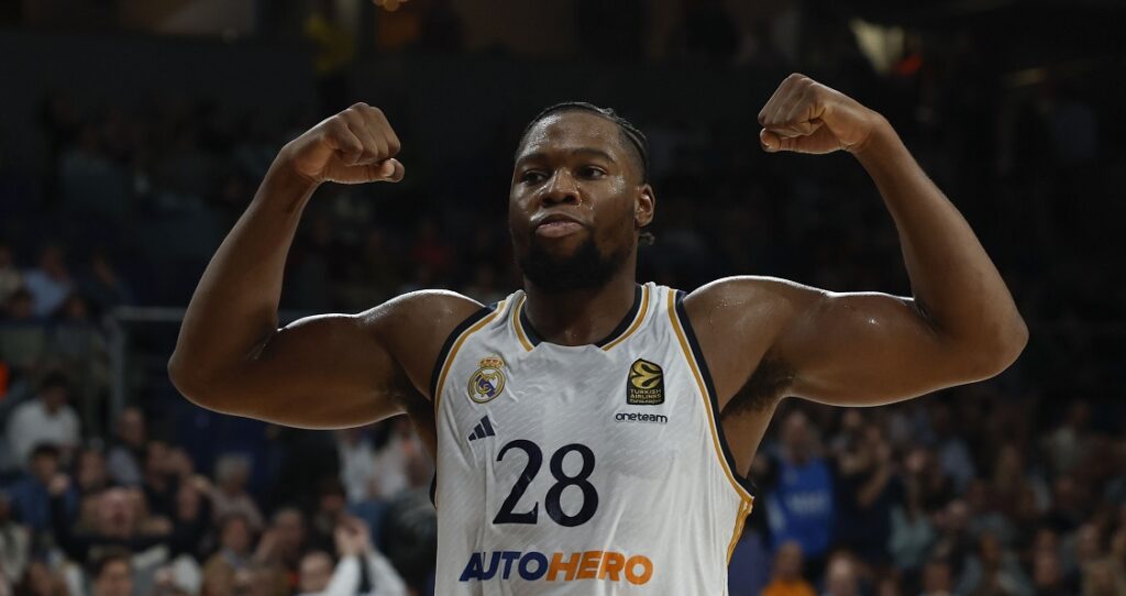 EuroLeague: Ασταμάτητη η «βασίλισσα» – Ο Ζοτς πήρε το θρίλερ από τον Ιτούδη