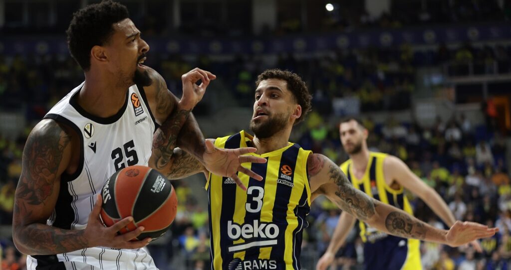 EuroLeague: Η Φενέρμπαχτσε «πάτησε» τη Βίρτους – «Χαμογέλασαν» Βιλερμπάν και Άλμπα