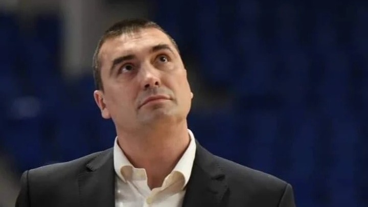 Ντέγιαν Μιλόγεβιτς: Απεβίωσε ο asisstant coach των Γουόριορς