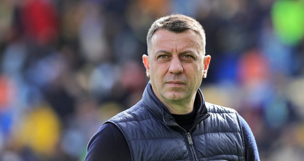 Ρομπέρτο Ντ’ Αβέρσα: Του επιβλήθηκε τιμωρία τεσσάρων αγωνιστικών