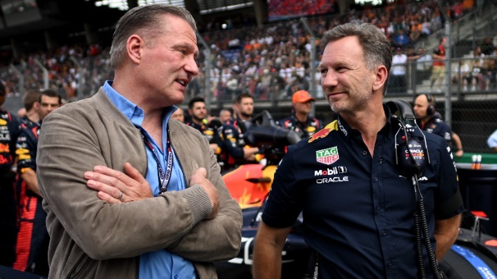 «Η Red Bull θα εκραγεί αν μείνει ο Χόρνερ», λέει ο πατέρας του Φερστάπεν