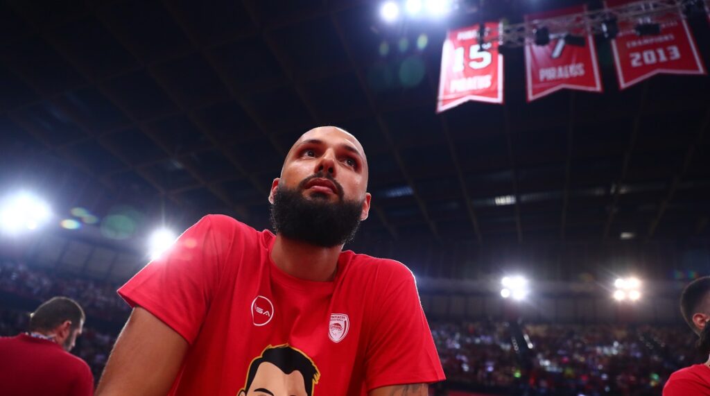 Ο Εβάν Φουρνιέ έφαγε στον Αχιλλέα και έπαθε πλάκα