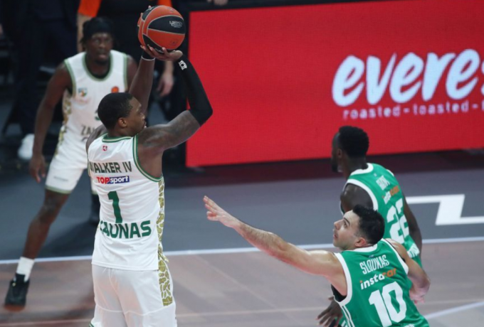 Ουόκερ: «Δεν συγκρίνεται η ατμόσφαιρα της Ευρώπης με το ΝΒΑ! Οι Έλληνες οπαδοί… δεν σταματούν»