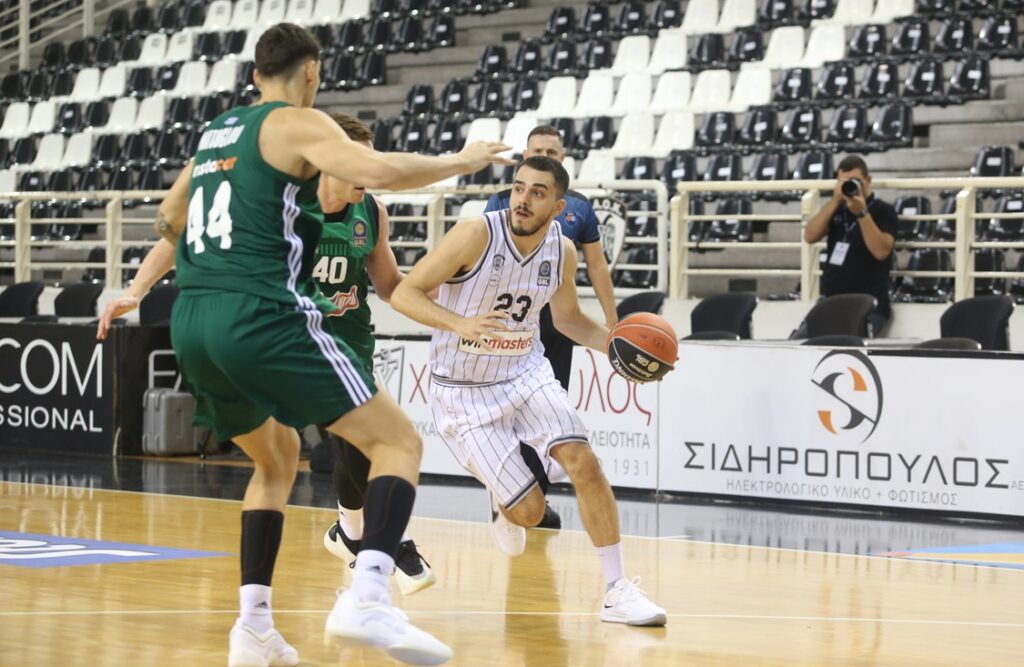 Παπαδάκης: «Τέλειωσε το πρώτο ημίχρονο – Έχουμε αρκετές πιθανότητες»