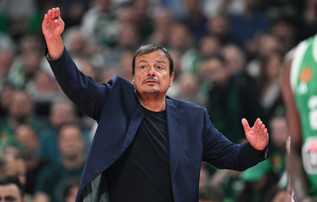 Αταμάν: «Η Εφές έβαλε μεγάλα σουτ»