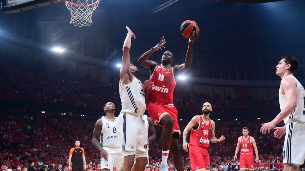 Αθλητικές μεταδόσεις: Πού θα δείτε το Ολυμπιακός-Ρεάλ