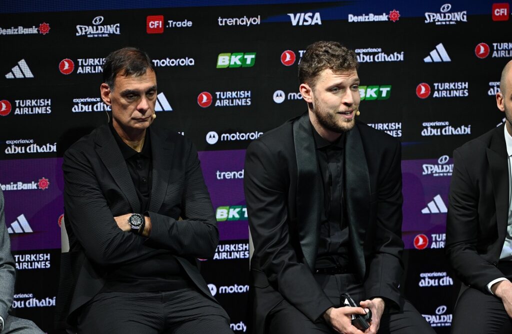 Μπαρτζώκας: «Είναι πιο δύσκολο να αντιμετωπίζω τον Σπανούλη ως παίκτη»