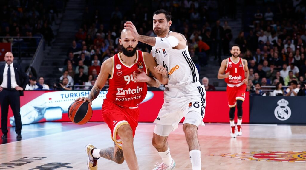 Αμπάλντε για τη διαιτησία: «Αν έχετε δει τη σειρά, θα έχετε την ίδια γνώμη με εμένα»