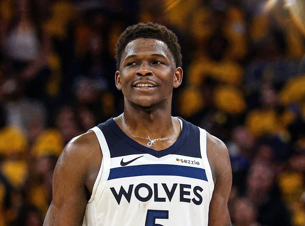 NBA: Ο Έντουαρντς στην κορυφή του top-5 (vid)