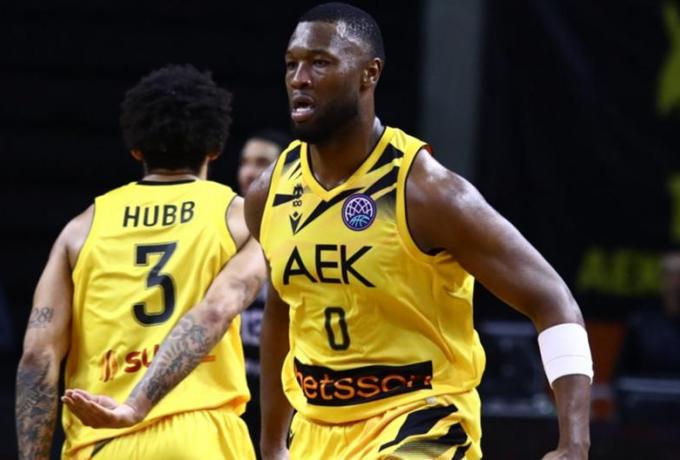 Γκρέι: «Περιμένω πως και πως να έρθει η Παρασκευή»