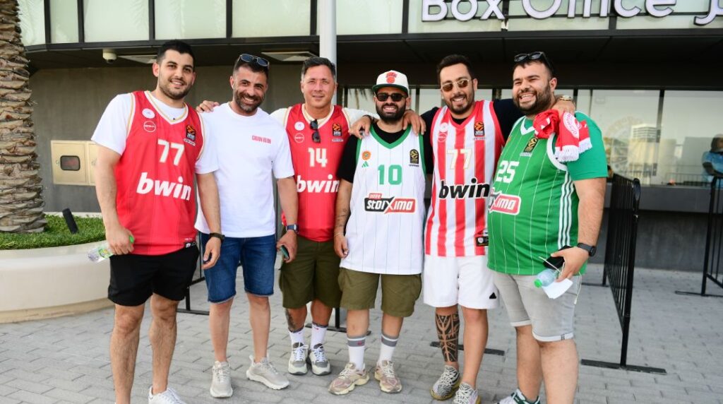 Final Four 2025: Φίλαθλοι του Ολυμπιακού και του Παναθηναϊκού μαζί πριν τους ημιτελικούς