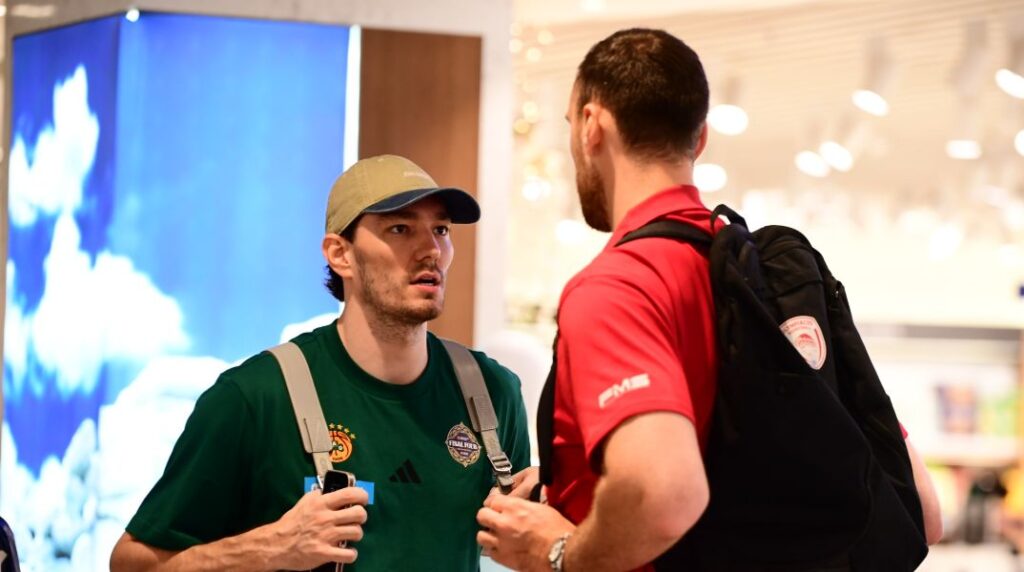 Final Four 2025: Παναθηναϊκός και Ολυμπιακός… τα είπαν πριν το Άμπου Ντάμπι (pics)