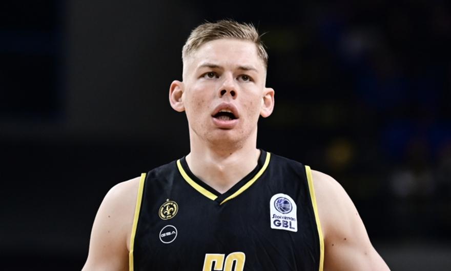 Τανούλης: «Πρότυπο για εμένα ο Νίκος Χατζηβρέττας»