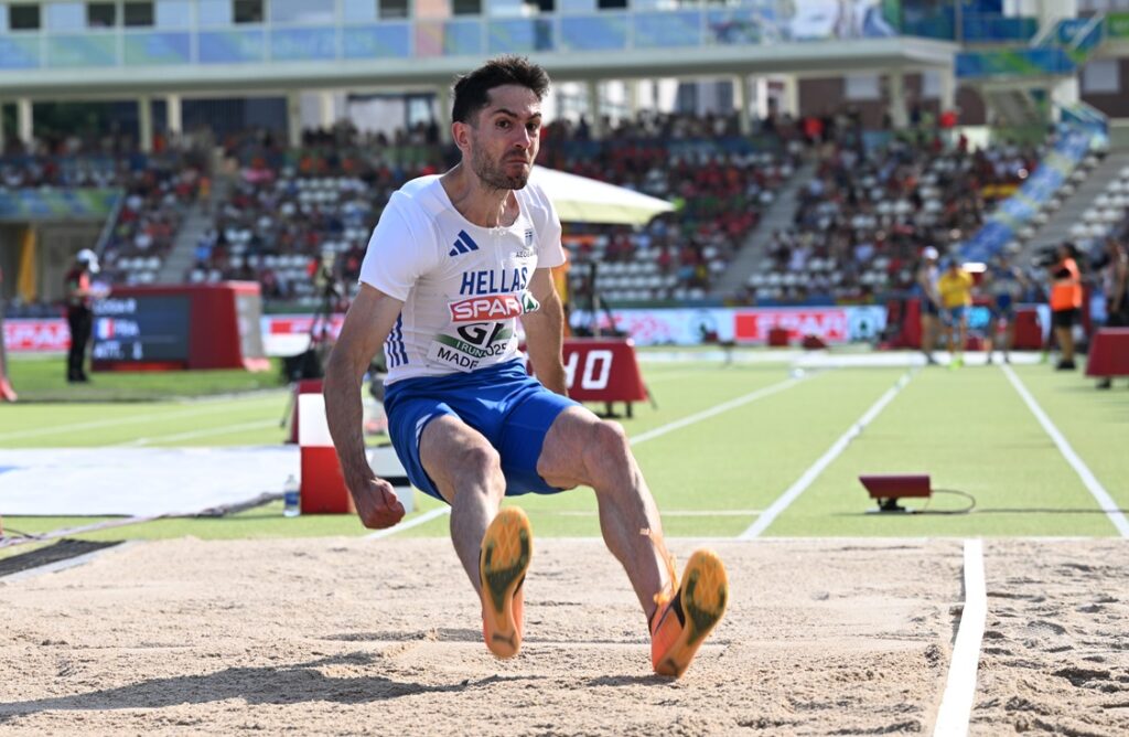 «Ιπτάμενος» Τεντόγλου: Ρεκόρ διοργάνωσης στο δεύτερό του άλμα χωρίς να πατήσει βαλβίδα! (+vid)