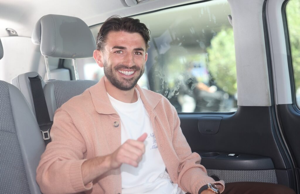 ΠΑΟΚ: Στη Θεσσαλονίκη ο Τέιλορ, υπέγραψε συμβόλαιο ο Μύθου