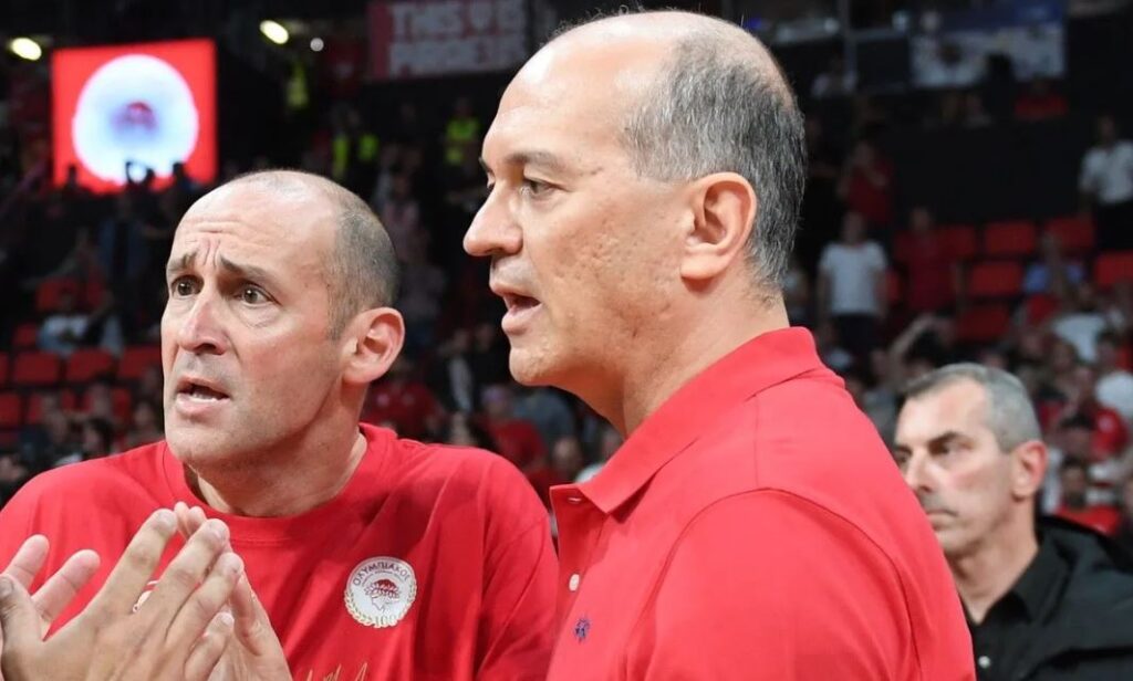 Γιώργος Αγγελόπουλος για Αταμάν: «Να τον μαζέψουν, μπάσταρδους τους οπαδούς του Ολυμπιακού δεν μπορεί να τους λέει κανένας»