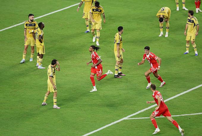 Μπάγερν – Μπόκα 2-1: Τα βρήκε σκούρα, αλλά την έσωσε ο Ολίσε