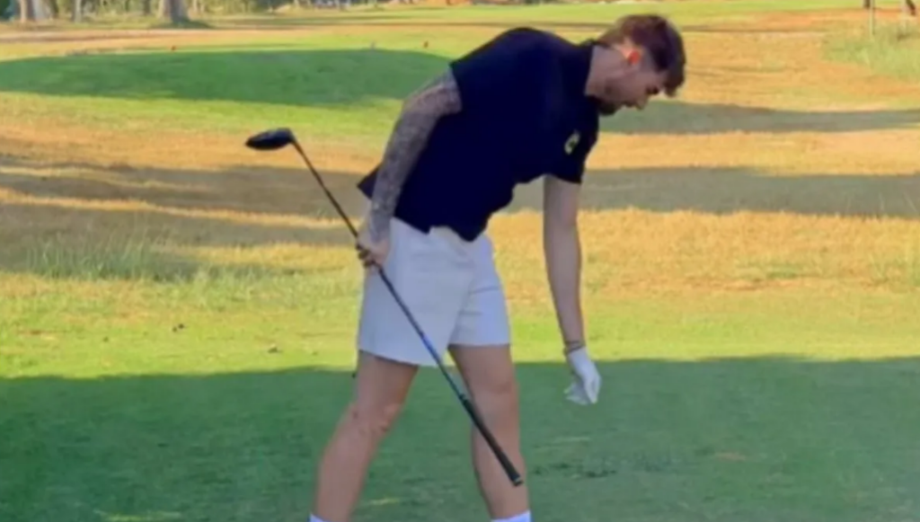 Χουάντσο Ερνανγκόμεθ: Δοκιμάζει γκολφ και μιμείται τον Τζον Ραμ