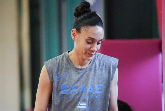 Νικολοπούλου: «Τελευταία μου ματς με την Εθνική στο Eurobasket»