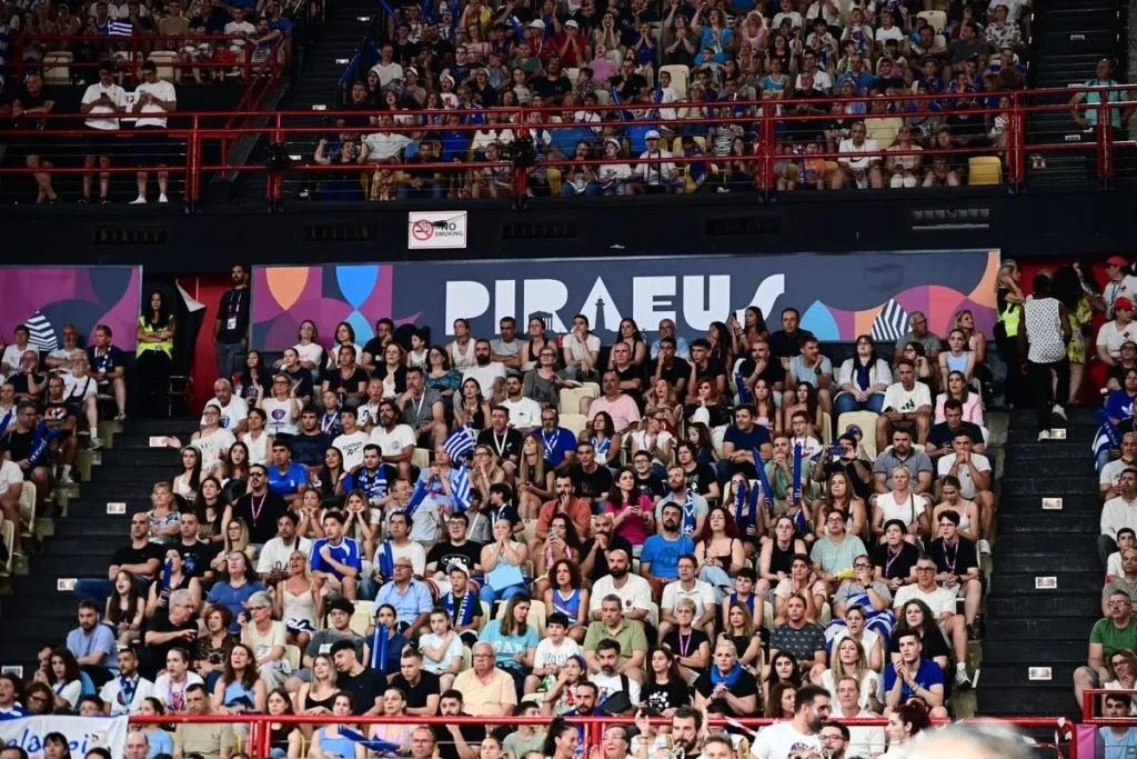 Ρεκόρ προσέλευσης στο Ελλάδα-Τουρκία: Βροντερό παρών από 10.503 φιλάθλους