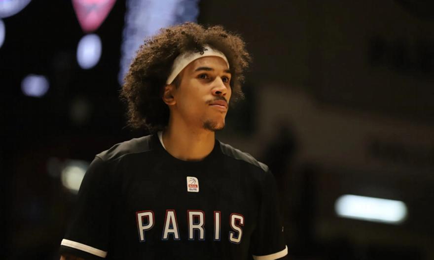 Ολυμπιακός: Στην Ελλάδα ο Γουόρντ – Ανακοινώνεται από τους «ερυθρόλευκους»