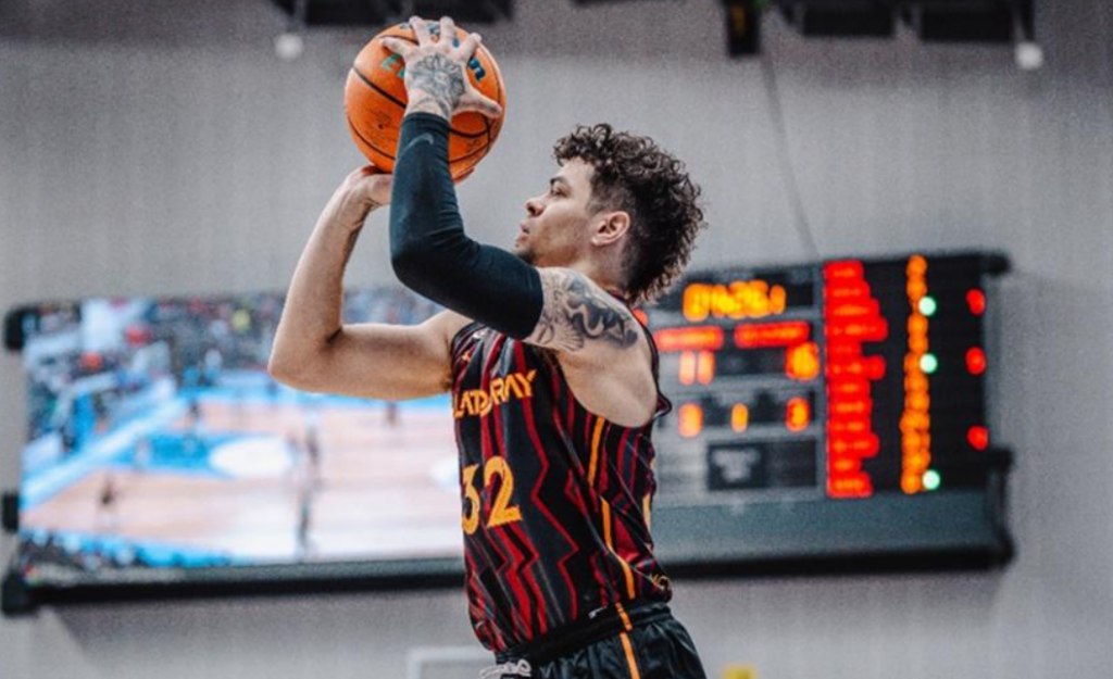 Δυνατή κίνηση με Ρομπ Γκρέι ο Προμηθέας