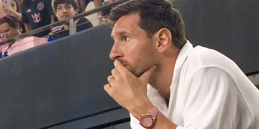 Ο Μέσι «έλαμψε» εκτός γηπέδου με σπάνιο ρολόι Rolex αξίας έως και 900.000 δολαρίων