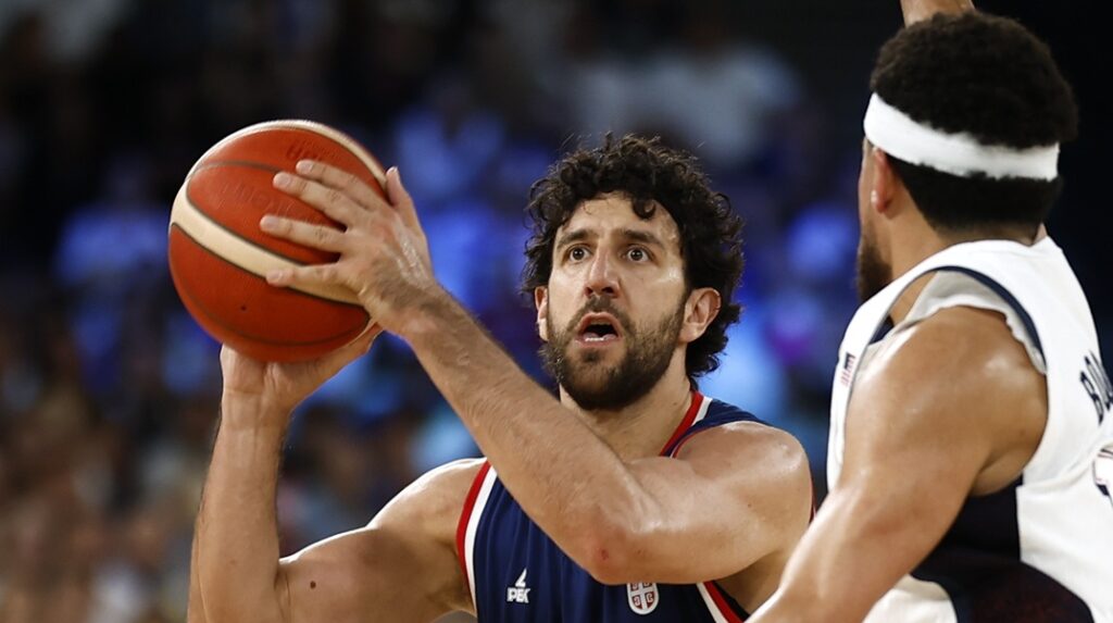 Μίσιτς: Αυτό είναι το ηγεμονικό του συμβόλαιο με την Χάποελ