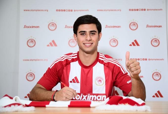 Σιπιόνι: «Ήρθα στον Ολυμπιακό για να κατακτήσουμε τίτλους» (vid)