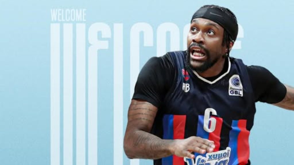 Μύκονος: Ενισχύθηκε με τον Κέντρικ Ρέι