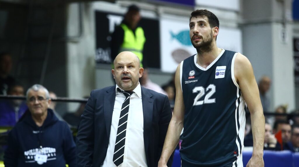 Σαλούστρος: «Τελείωσε ένα παραμύθι, αποχωρώ γεμάτος»