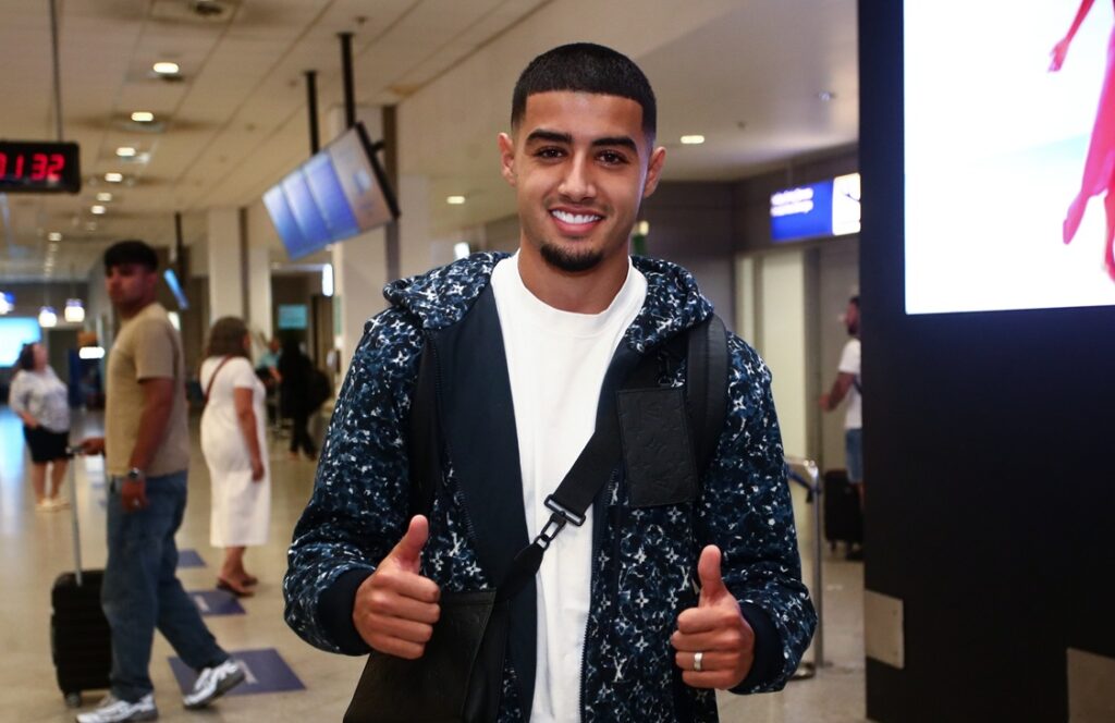 Ζαρουρί: «Γι’ αυτό επέλεξα το “9” στη φανέλα μου, στόχων όλων μας το πρωτάθλημα»