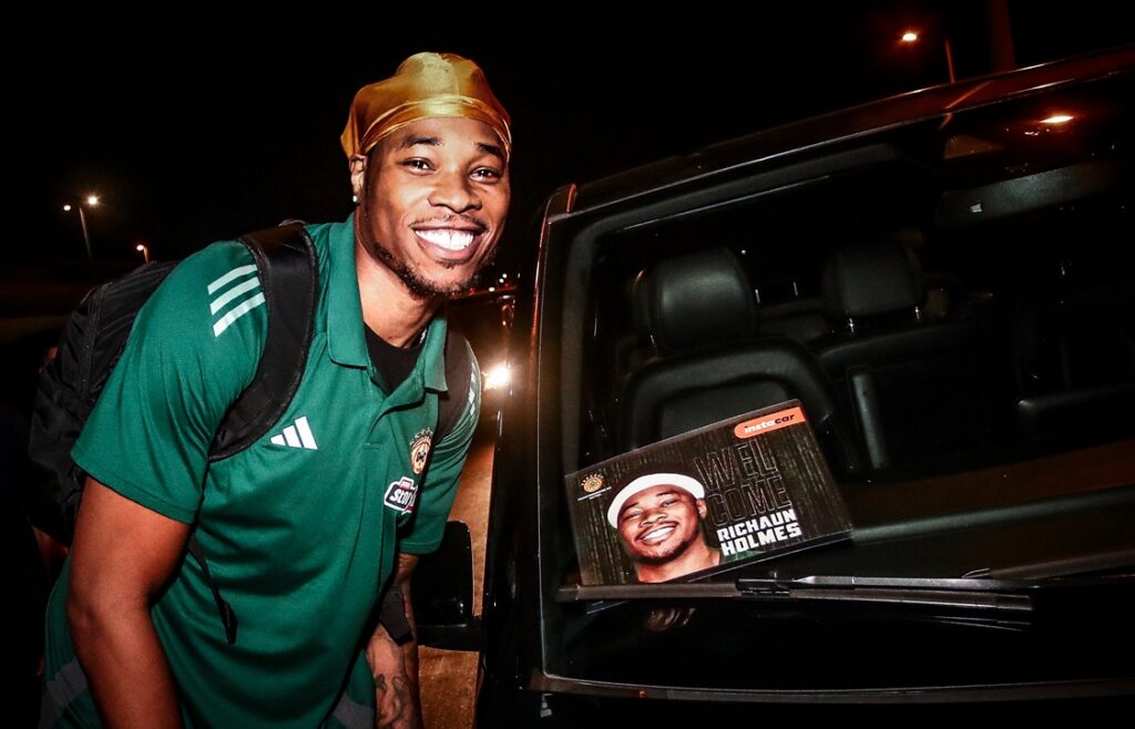 Μητέρα Χολμς: «Πείτε ό,τι θέλετε, η EuroLeague δεν θα είναι ίδια με τον γιο μου»