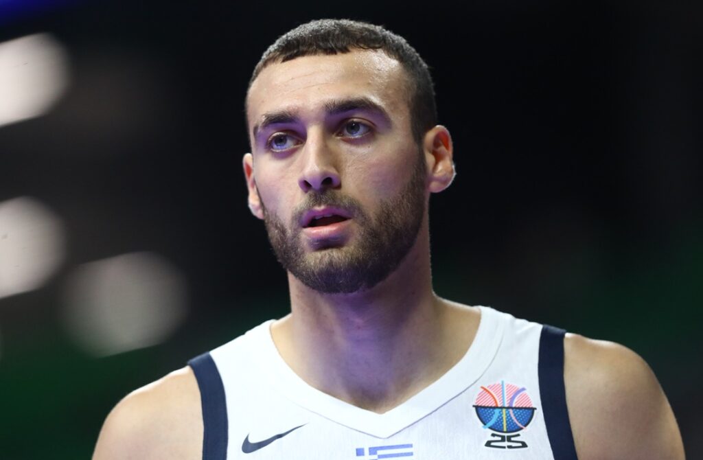 Εθνική Ελλάδας: Κόπηκε ο Νετζήπογλου – Με 15 παίκτες συνεχίζεται η προετοιμασία