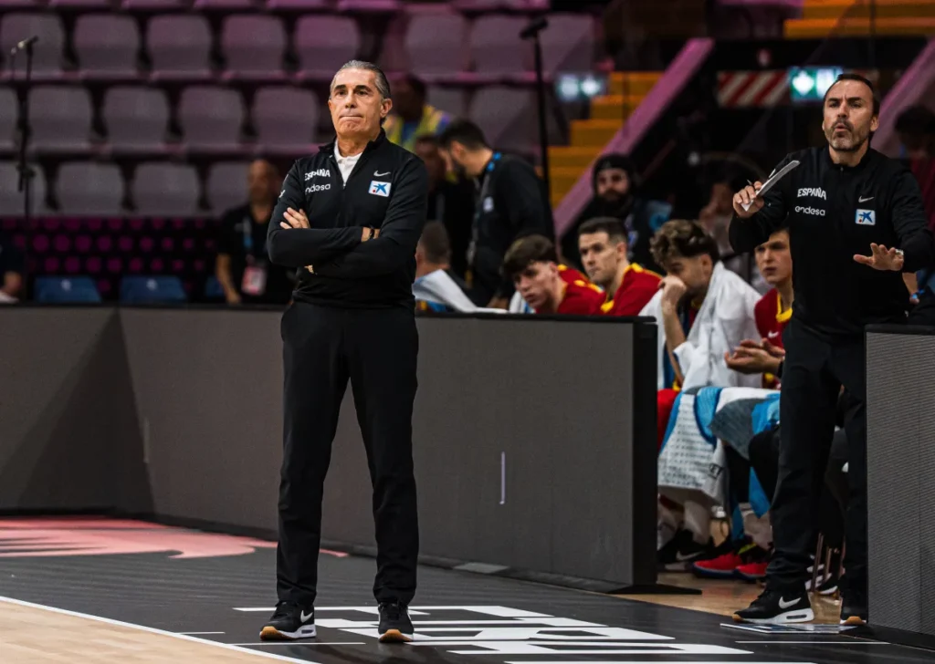 Σκαριόλο: «Λάθος που δεν έπεισα την ομάδα μου ότι ο αντίπαλος είναι πιο σκληρός»