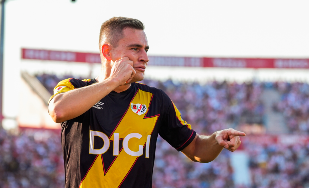 Ολυμπιακός: Η Marca συνδέει τους ερυθρόλευκους με τον Ντε Φρούτος