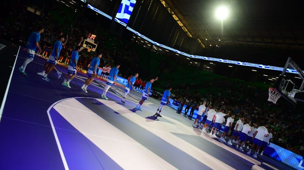 Ελλάδα-Βέλγιο: Η εντυπωσιακή παρουσίαση της Εθνικής στο glass floor