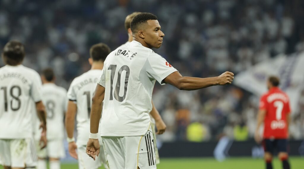 Εμπαπέ: «Εάν έχω πέντε ευκαιρίες θα πρέπει να βάλω πέντε γκολ»