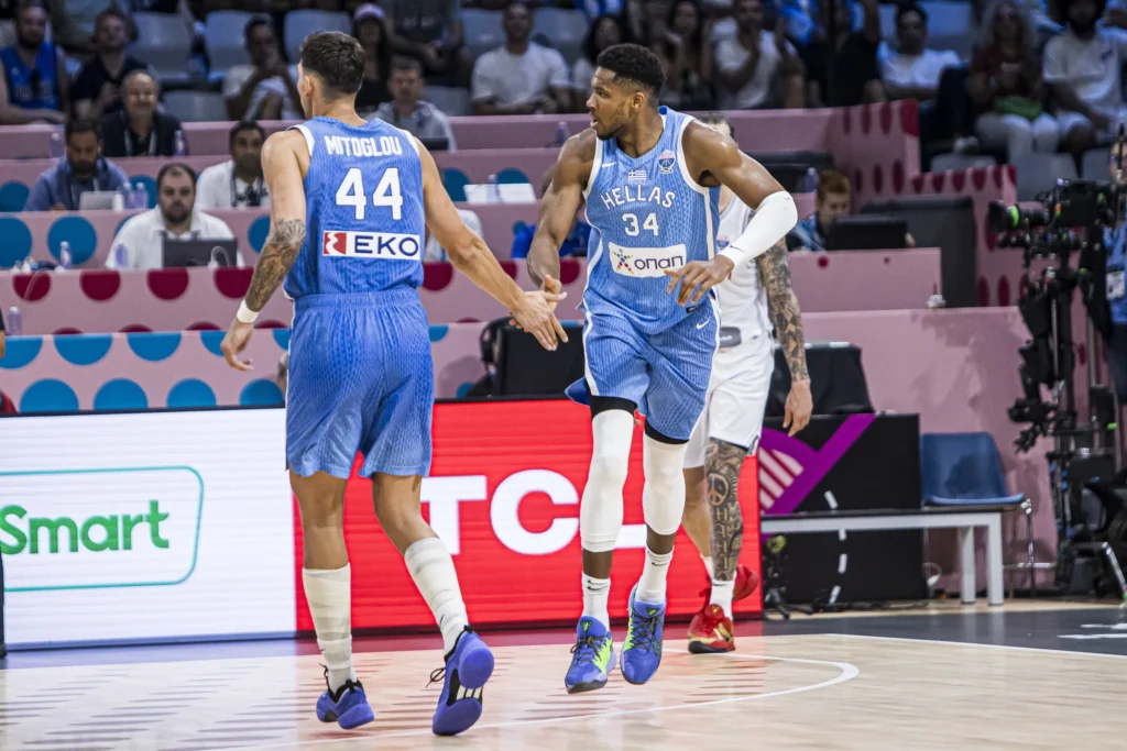 Ελλάδα-Ισπανία: Αυτοί είναι οι διαιτητές του αγώνα