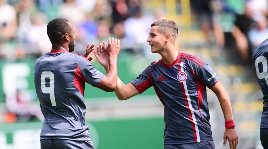 Πετάει φωτιές ο Ολυμπιακός – Νίκη 3-2 επί της Ντεν Χάαχ με χατ τρικ του Ελ Κααμπί