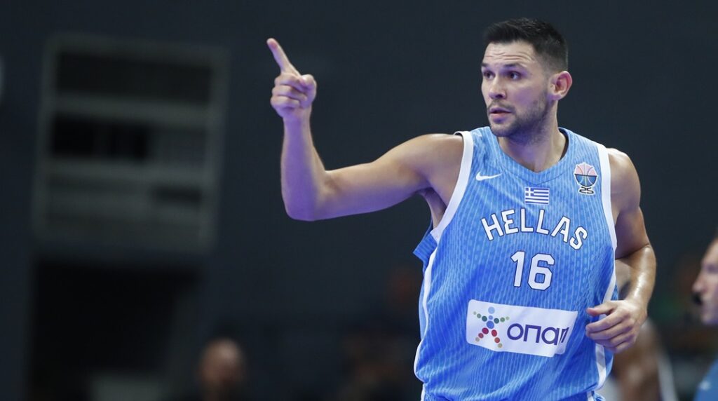 Παπανικολάου και Κώστας Αντετοκούνμπο ενσωματώθηκαν στην προετοιμασία της Εθνικής