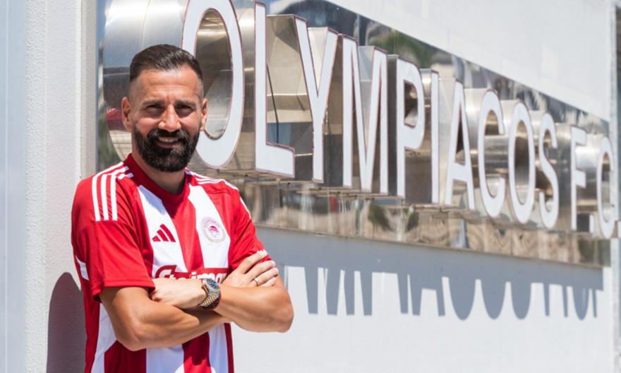 Ολυμπιακός: Επέστρεψε και επίσημα ο Σιόβας