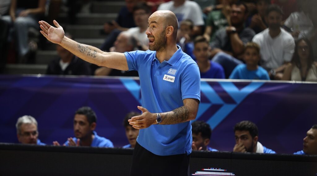 Σπανούλης: «Ο Γιάννης θα είναι στο Ακρόπολις, το Σάββατο μπαίνει κανονικά στις προπονήσεις»