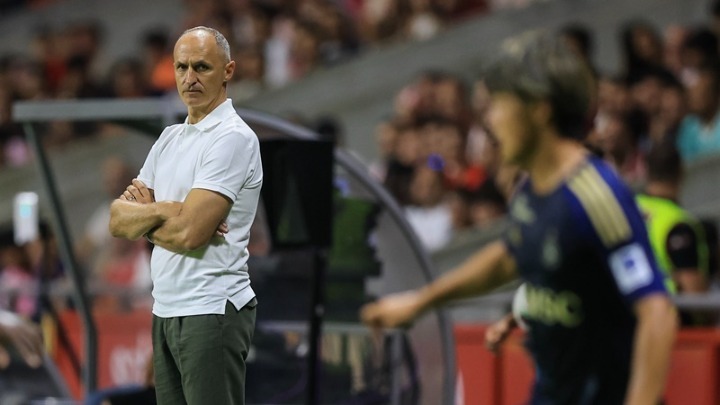 Σερβέτ: Απέλυσε τον προπονητή της Τόμας Χάμπερλι